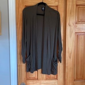 Bobeau green cardigan with sleeve ruching